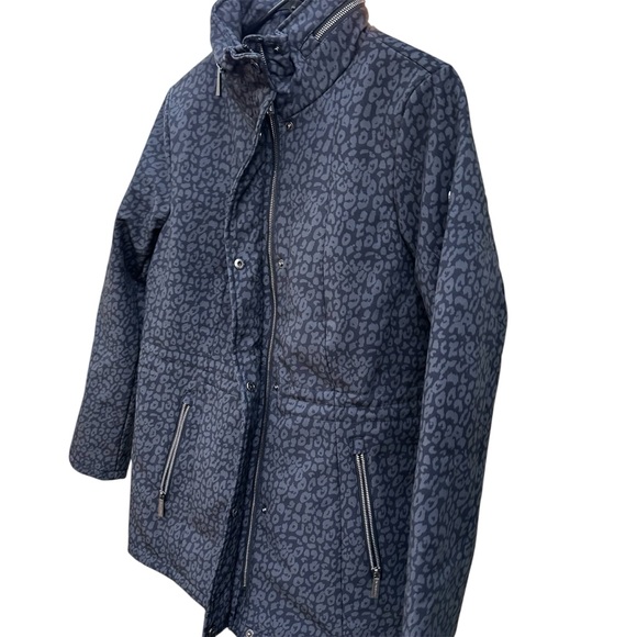 💕Michael Kors leopard Jacket Water Resistant NWT - Picture 2 of 12